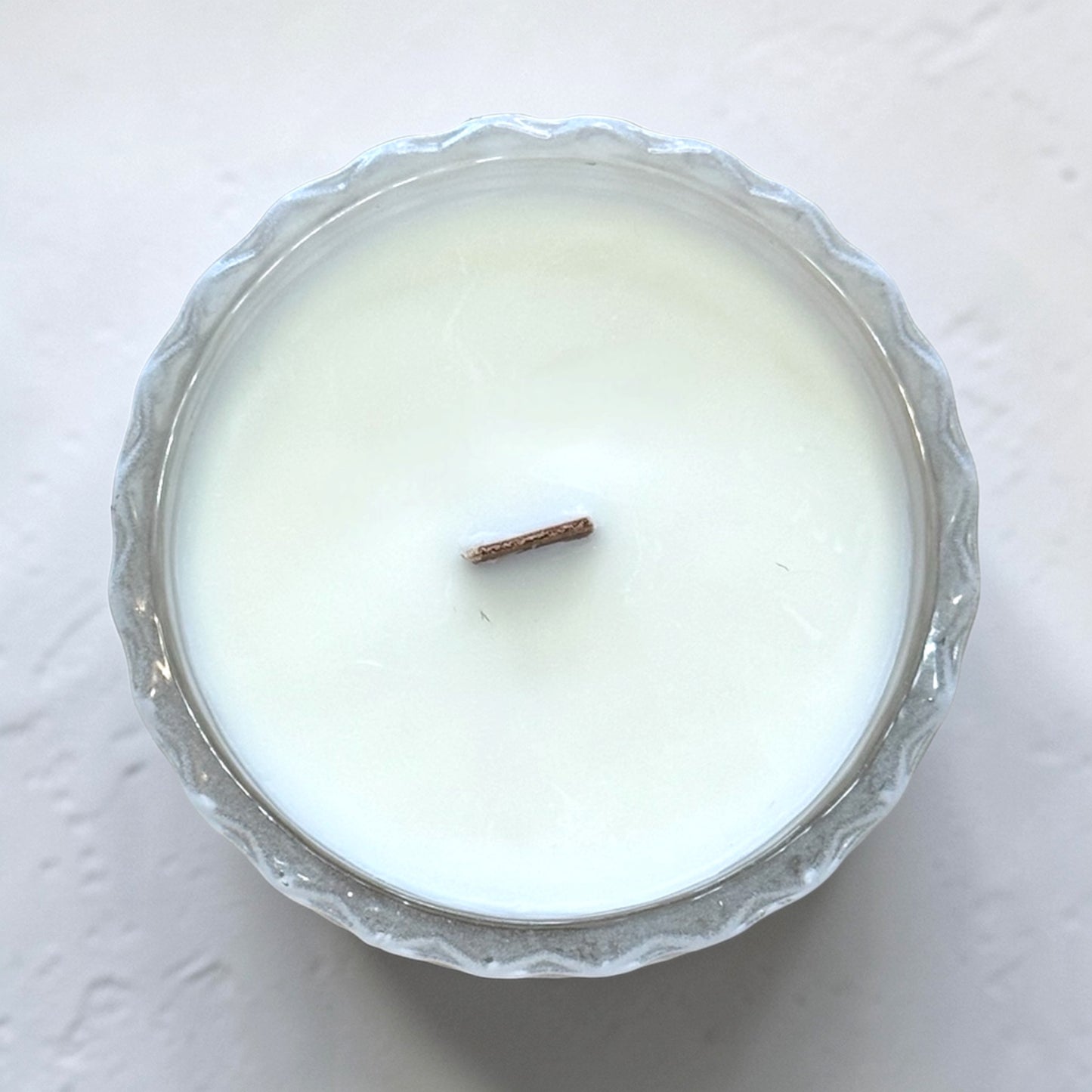 EOS CANDLE